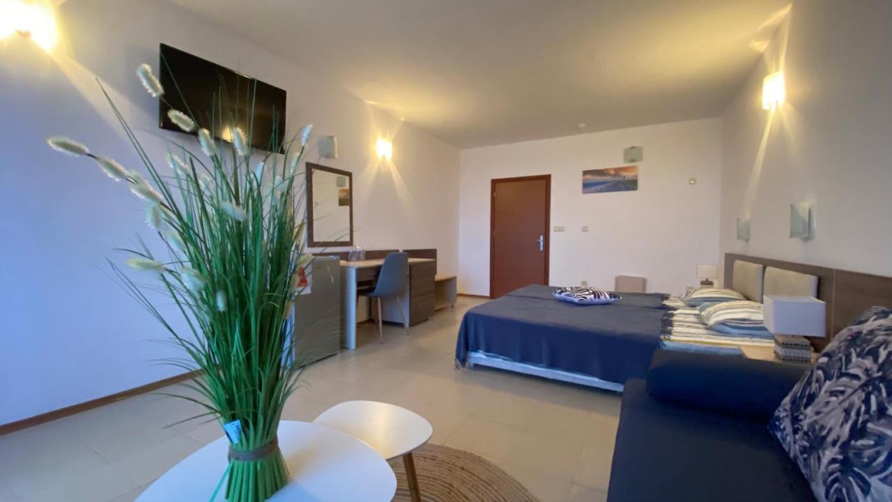 Esperanto 401 Large Studio Sunny Beach Buitenkant foto